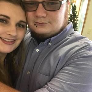 Meet your Posher, Holly